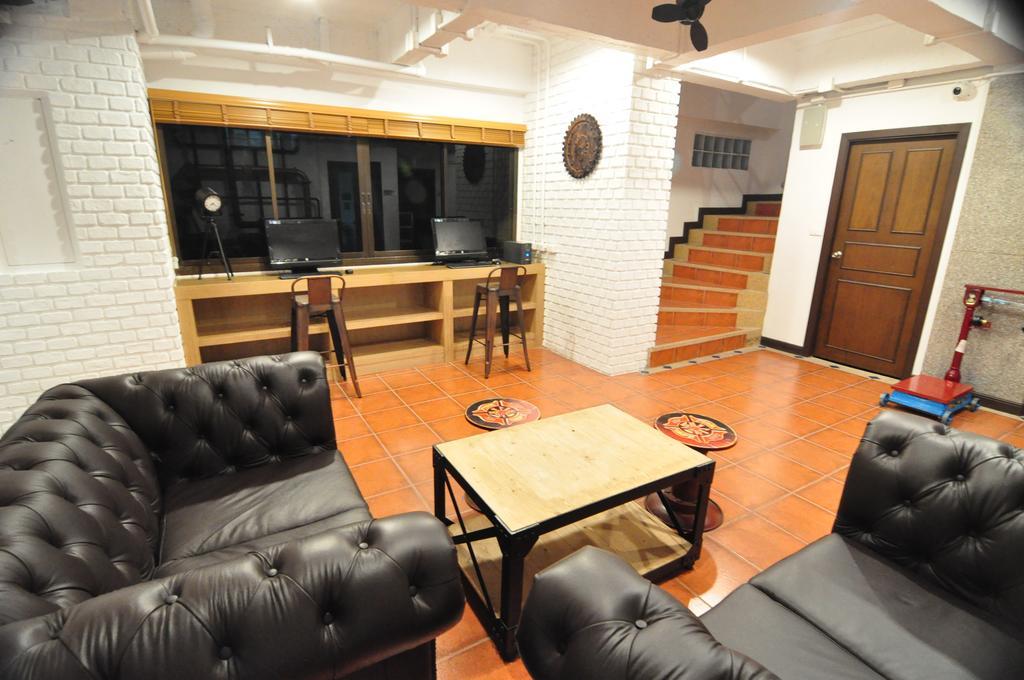 Forty Winks Phuket Hotel Patong Exterior photo