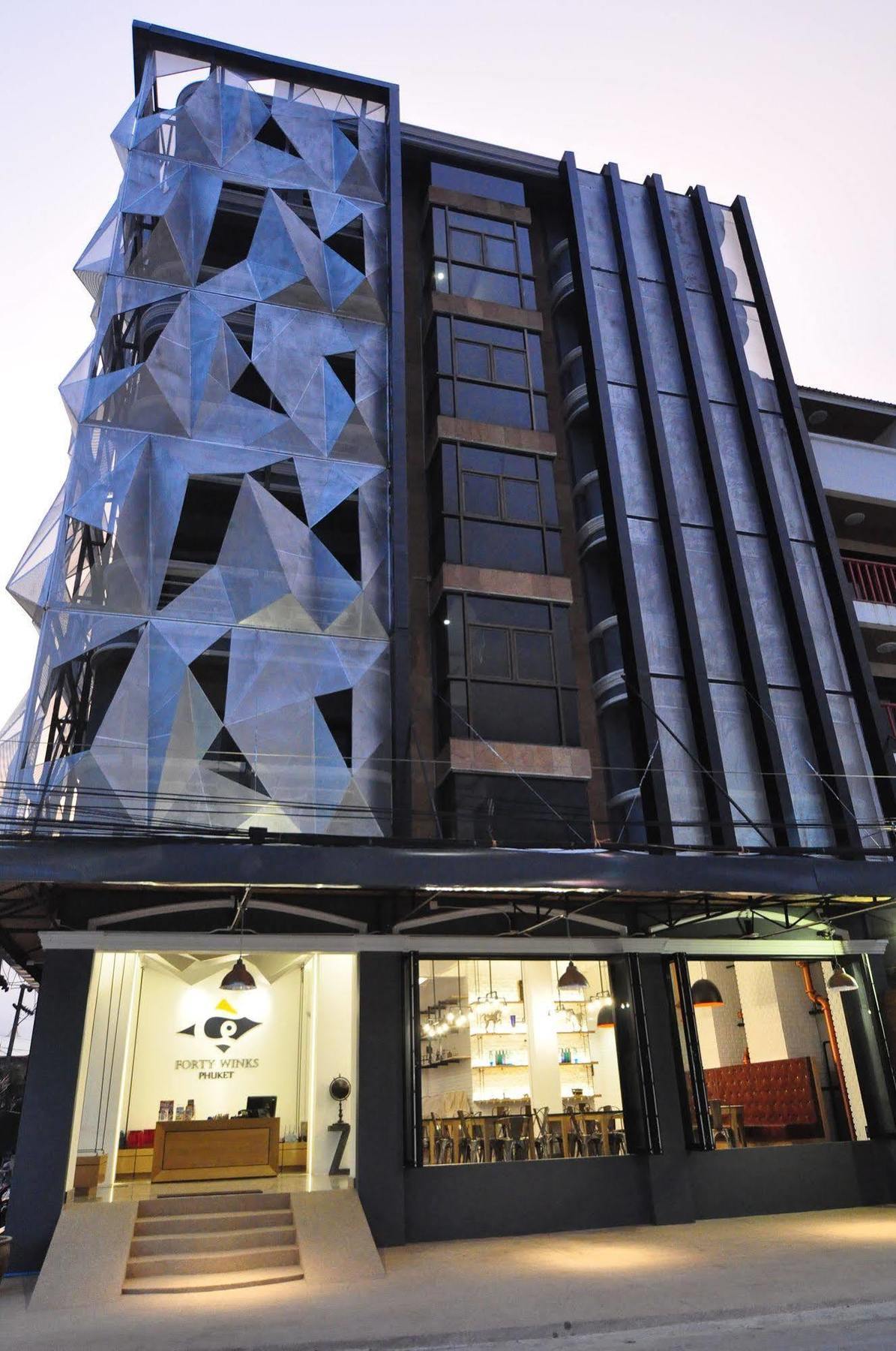 Forty Winks Phuket Hotel Patong Exterior photo